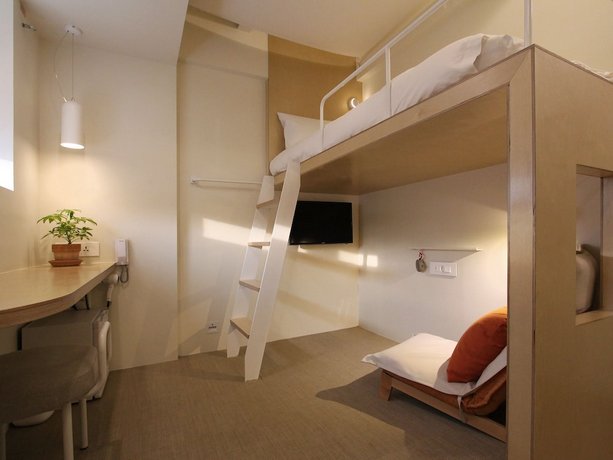 Tong Tong Petit Hotel