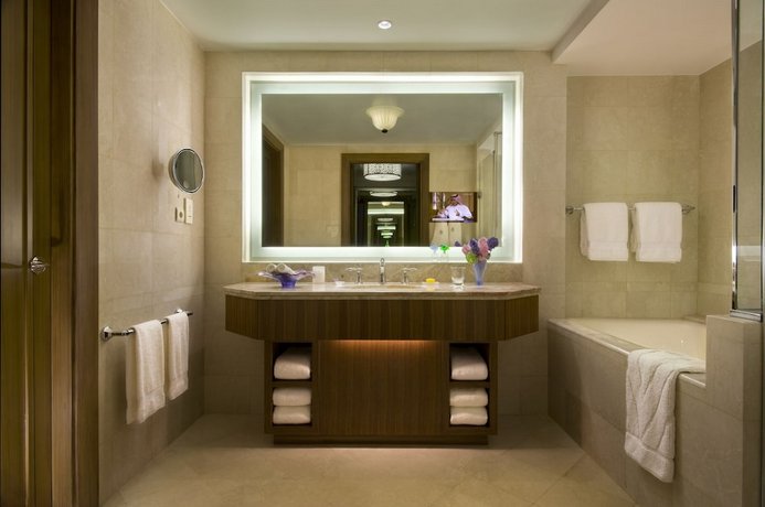 Four Seasons Hotel Riyadh