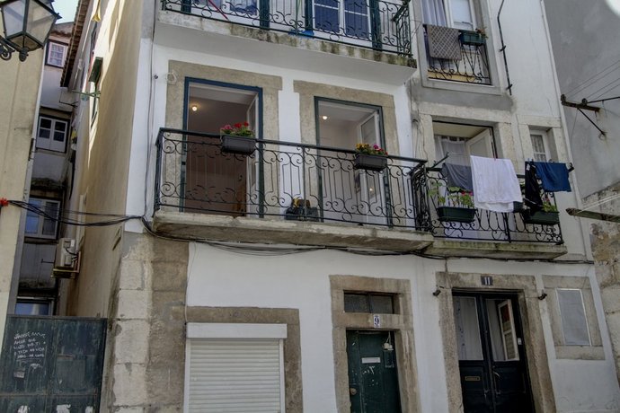 Cozy in the Heart of Alfama
