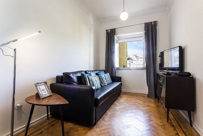 WHome Damasceno Contemporary Apartment 59
