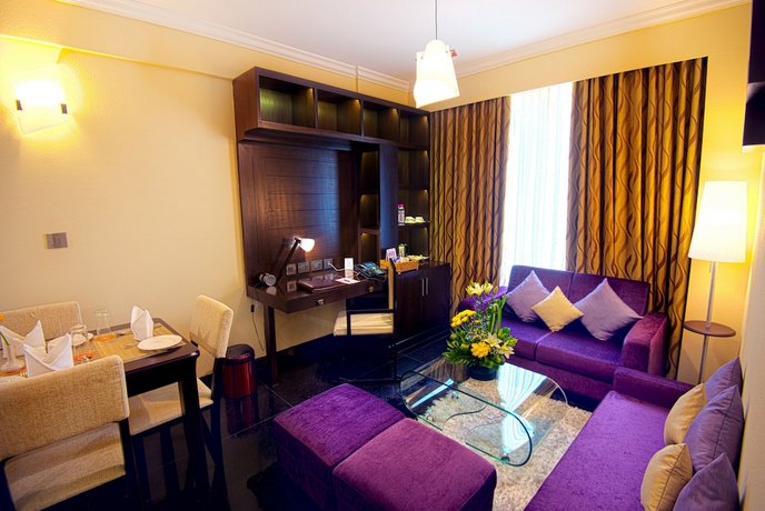 Sterling's Mac Hotel