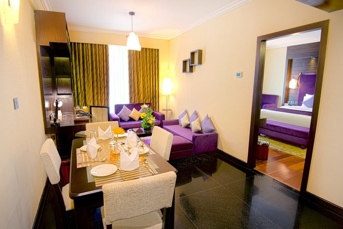 Sterling's Mac Hotel