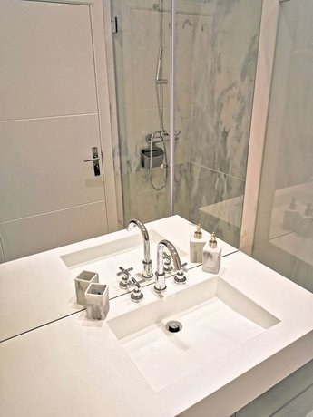 Industrial Lisbon Apartment