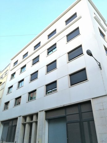 Industrial Lisbon Apartment