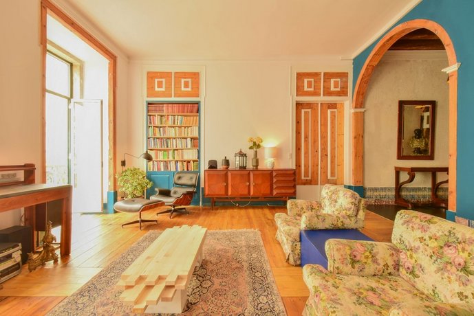 Lost Lisbon Chiado House