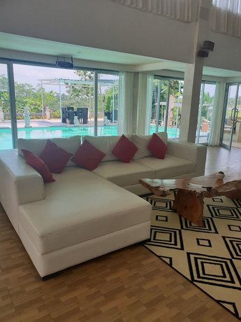 Villa Hati Indah