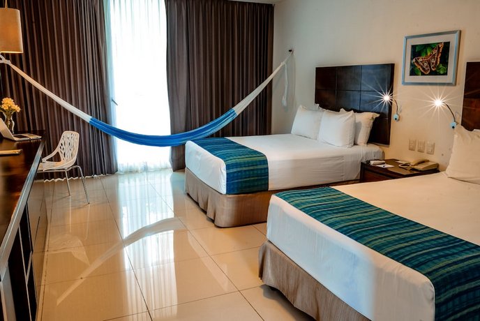 Meson de la Luna Hotel & Spa