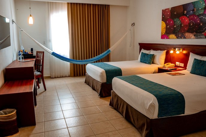 Meson de la Luna Hotel & Spa