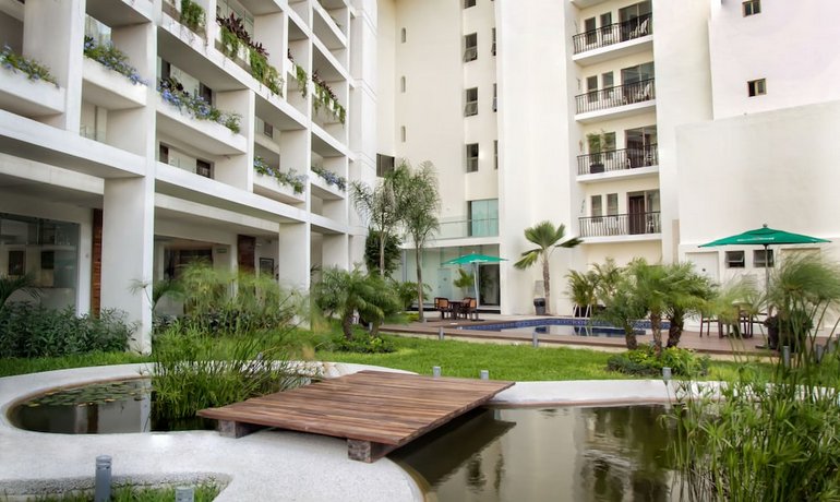 Meson de la Luna Hotel & Spa