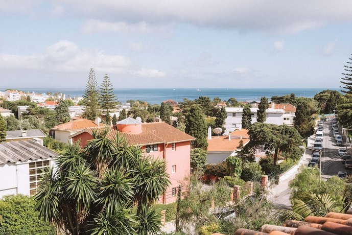 Nice Way Cascais Hostel & Surf Camp