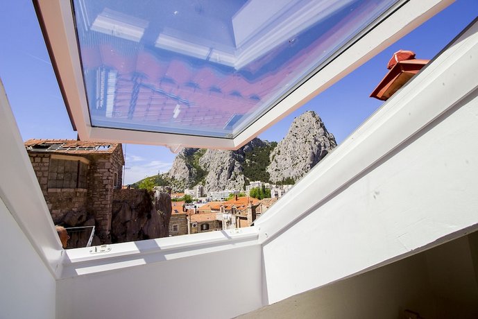 Hostel Omis