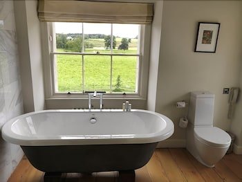 Farnham Estate Spa and Golf Resort