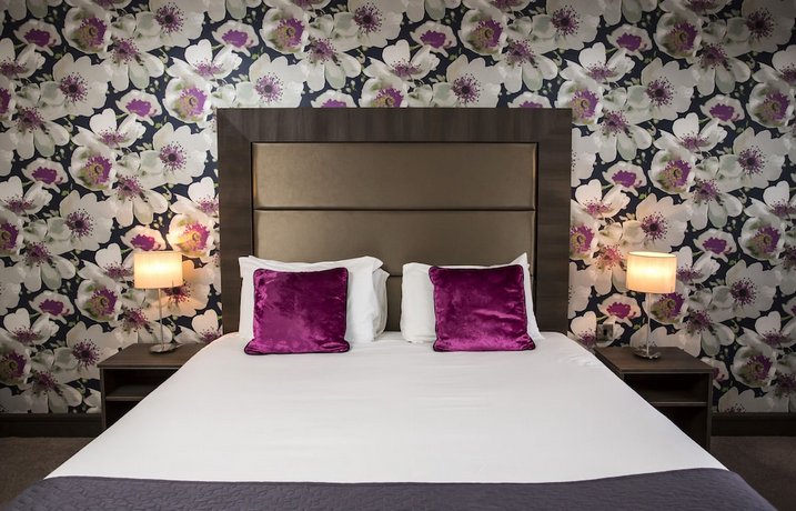 Brandon House Hotel