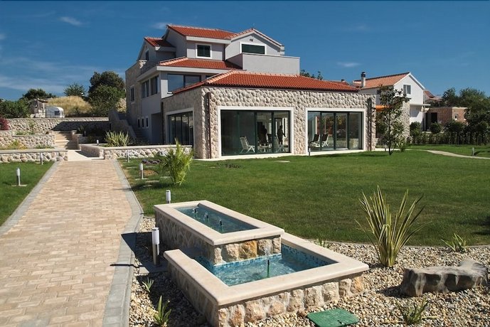 Villa Marina Betina