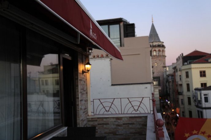 Galata 34