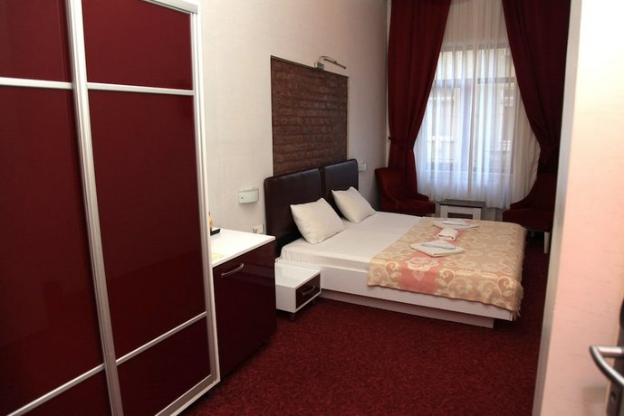 Galata 34