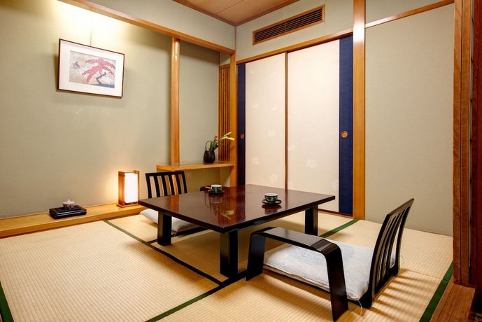 Unzen Miyazaki Ryokan