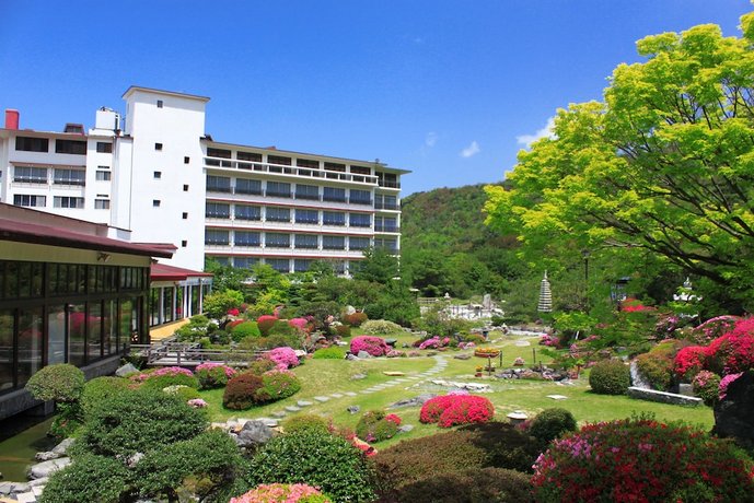 Unzen Miyazaki Ryokan