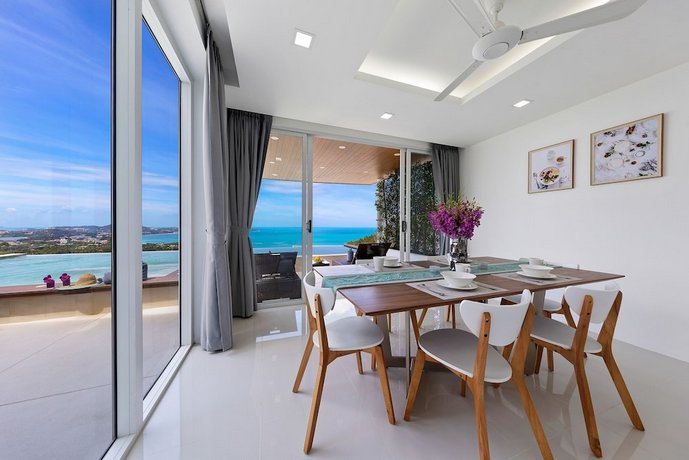 Luxus & Stylish Villa Blue May