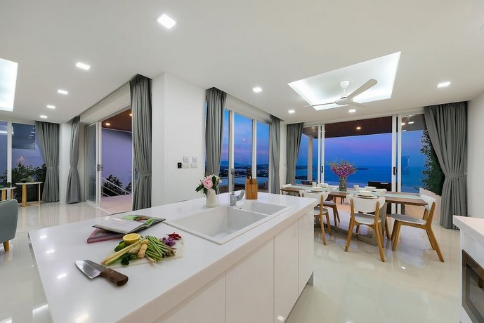 Luxus & Stylish Villa Blue May