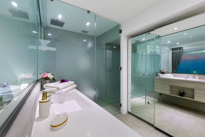 Luxus & Stylish Villa Blue May