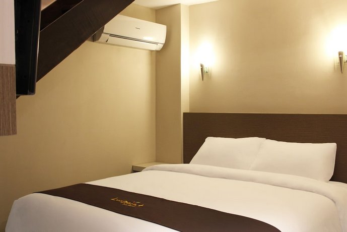 Luxpoint Hotel Baratajaya