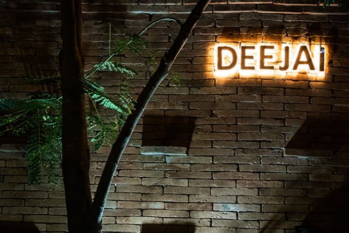 Deejai Backpackers