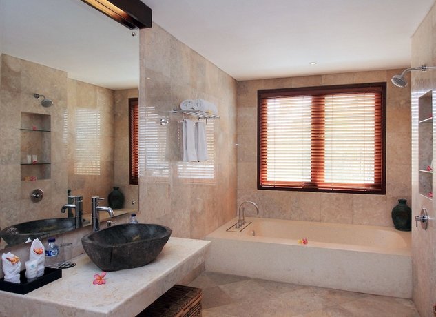 Jabunami Villa