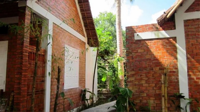 Song Xanh Bungalow