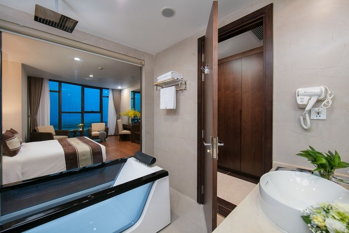 Ha Long Marina Hotel