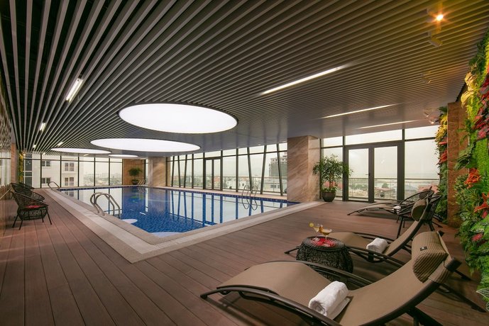 Ha Long Marina Hotel