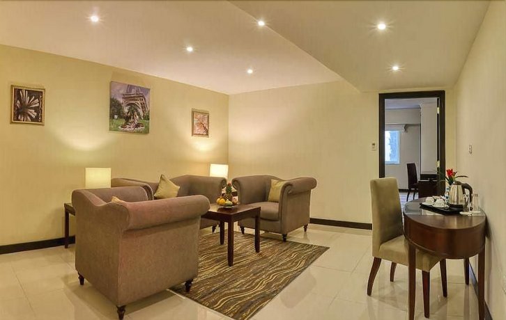 Sandy Palace Hotel