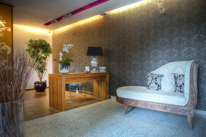 Chambers'n Charm Boutique Hotel