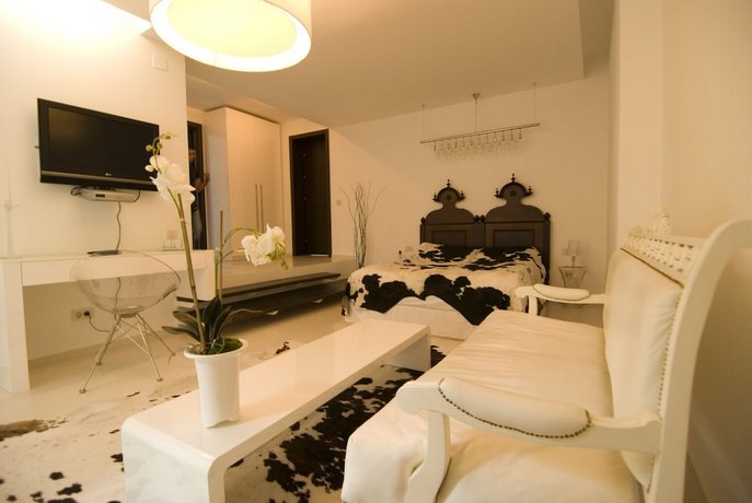 Chambers'n Charm Boutique Hotel