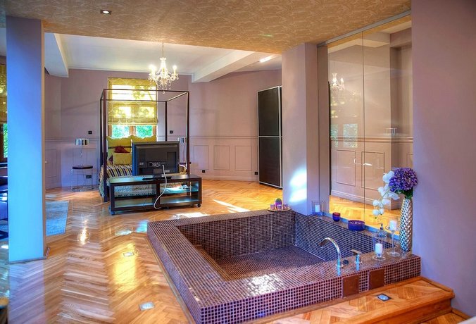 Chambers'n Charm Boutique Hotel