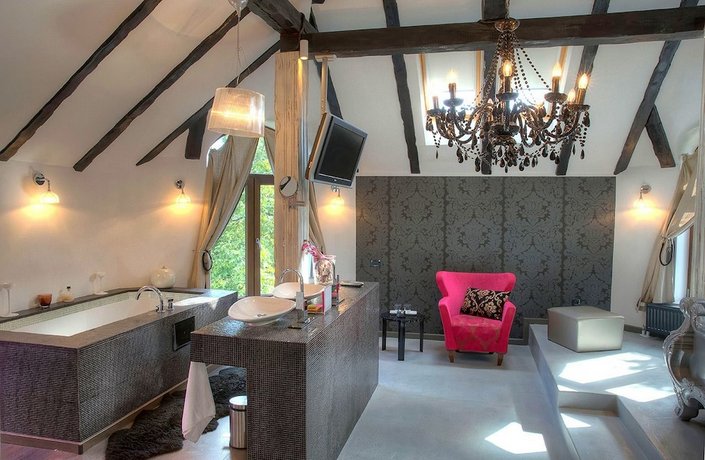 Chambers'n Charm Boutique Hotel