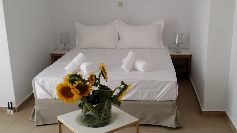 Niovi Boutique Apartments