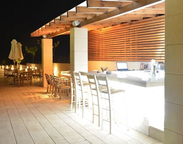 Niovi Boutique Apartments