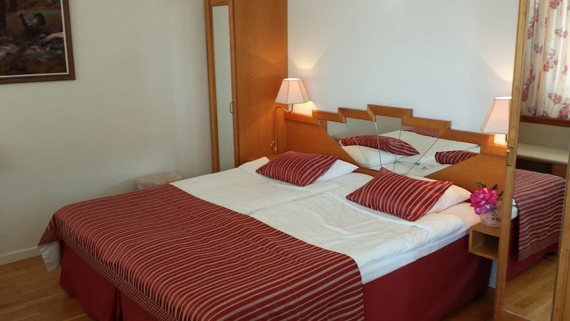 Hotel Bishops Arms Mora