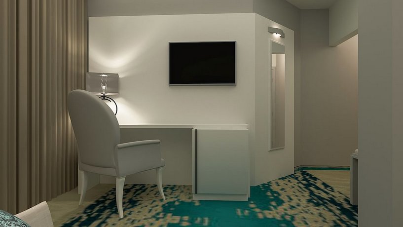 Europe Hotel & Casino