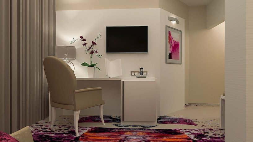 Europe Hotel & Casino