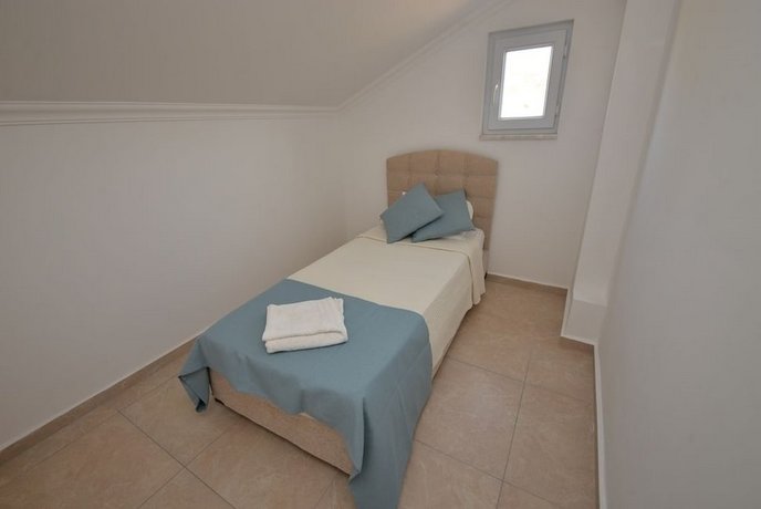 Sea Heaven Legend Apartments