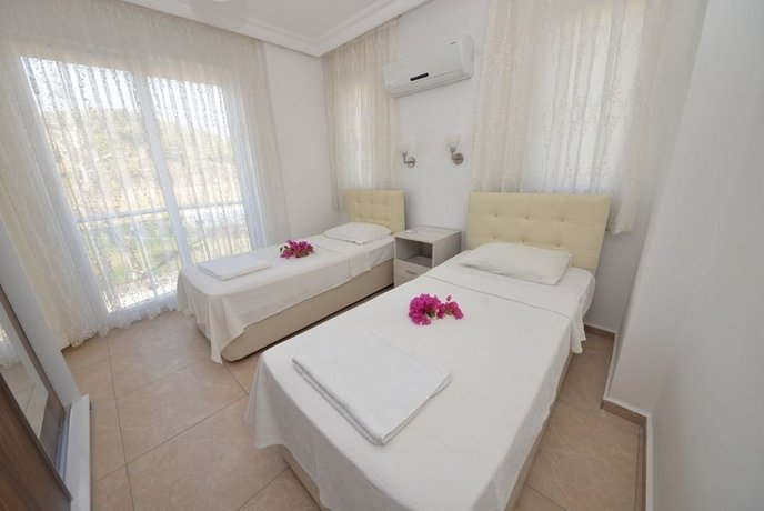 Sea Heaven Legend Apartments