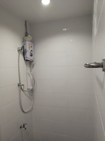F Plus F Hostel