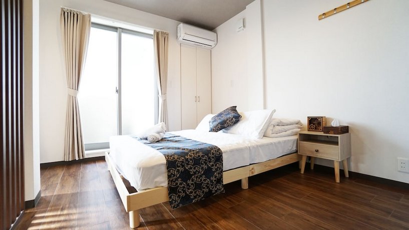 Poly Hostel Osaka