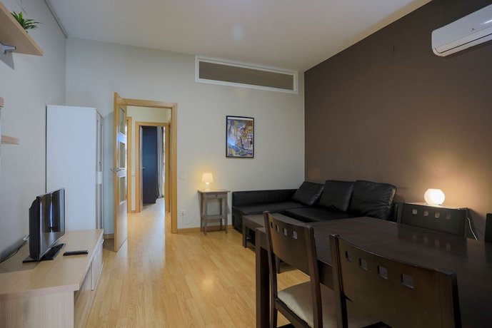 Bbarcelona Apartments Sagrada Familia Terrace Flats