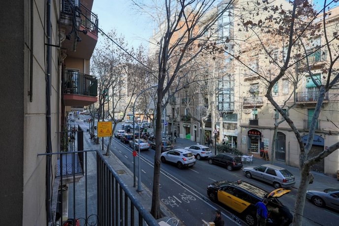 Bbarcelona Apartments Sagrada Familia Terrace Flats