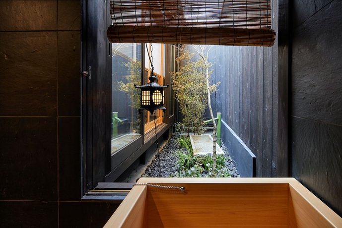 YADORU KYOTO HANARE Kyoto Urushiro Wakasaya
