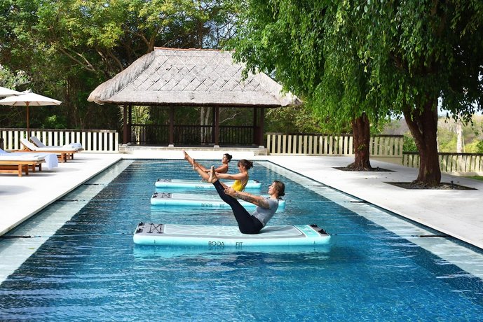 REVIVO Wellness Resort