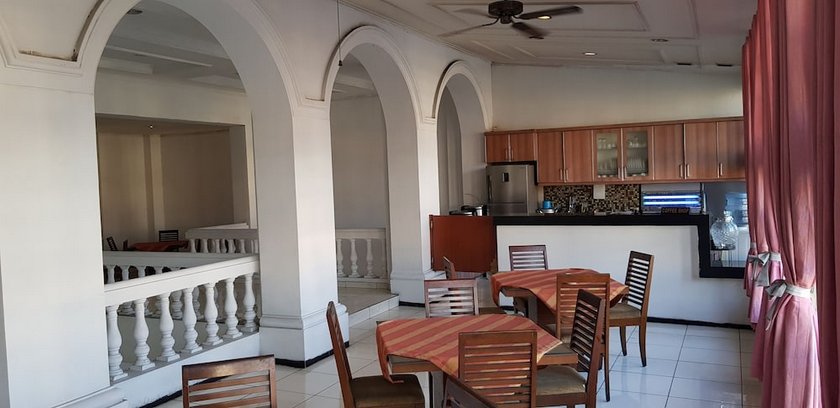 Hotel Dequr Jakarta Kota